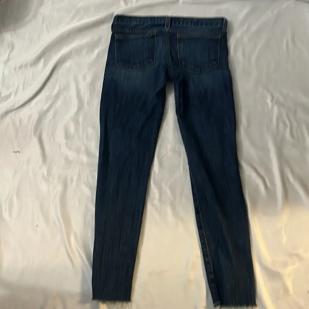 J. Crew Toothpick Raw Hem Ankle Jean 24 Denim Casual Classic Normcore Bohemian